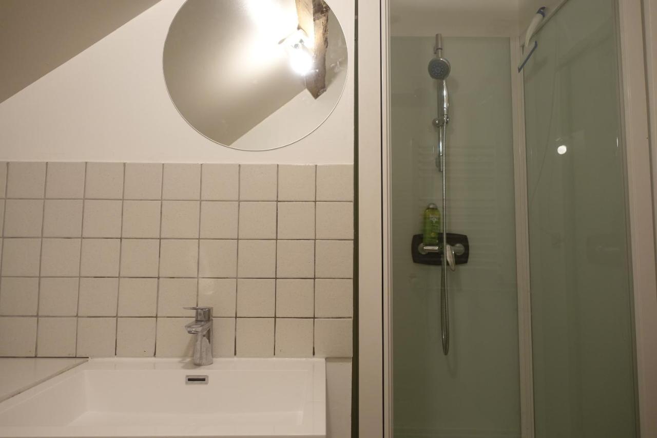 Tout Un 2Eme Etage A 300 Metres De La Mer, Chez L'Habitant ! 费康 外观 照片