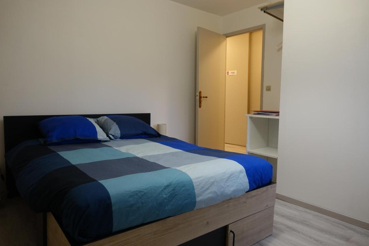 Tout Un 2Eme Etage A 300 Metres De La Mer, Chez L'Habitant ! 费康 外观 照片