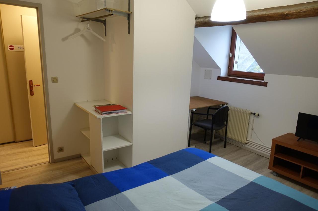 Tout Un 2Eme Etage A 300 Metres De La Mer, Chez L'Habitant ! 费康 外观 照片